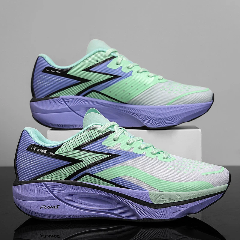 Chaussures de course professionnelles en fibre de carbone pour hommes et femmes, respirantes, légères, pour marathon, course et entraînement